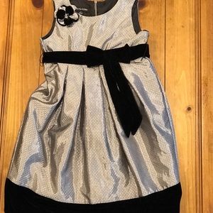 Isabella & Chloe special occasion dress size 8